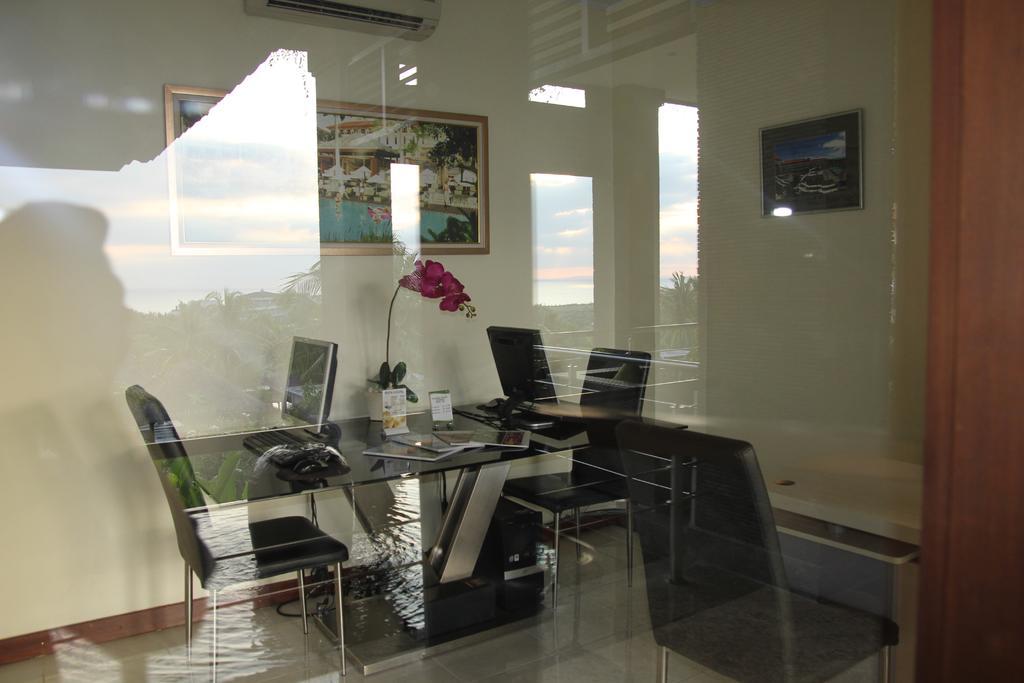 New Kuta Hotel 乌鲁瓦图 外观 照片